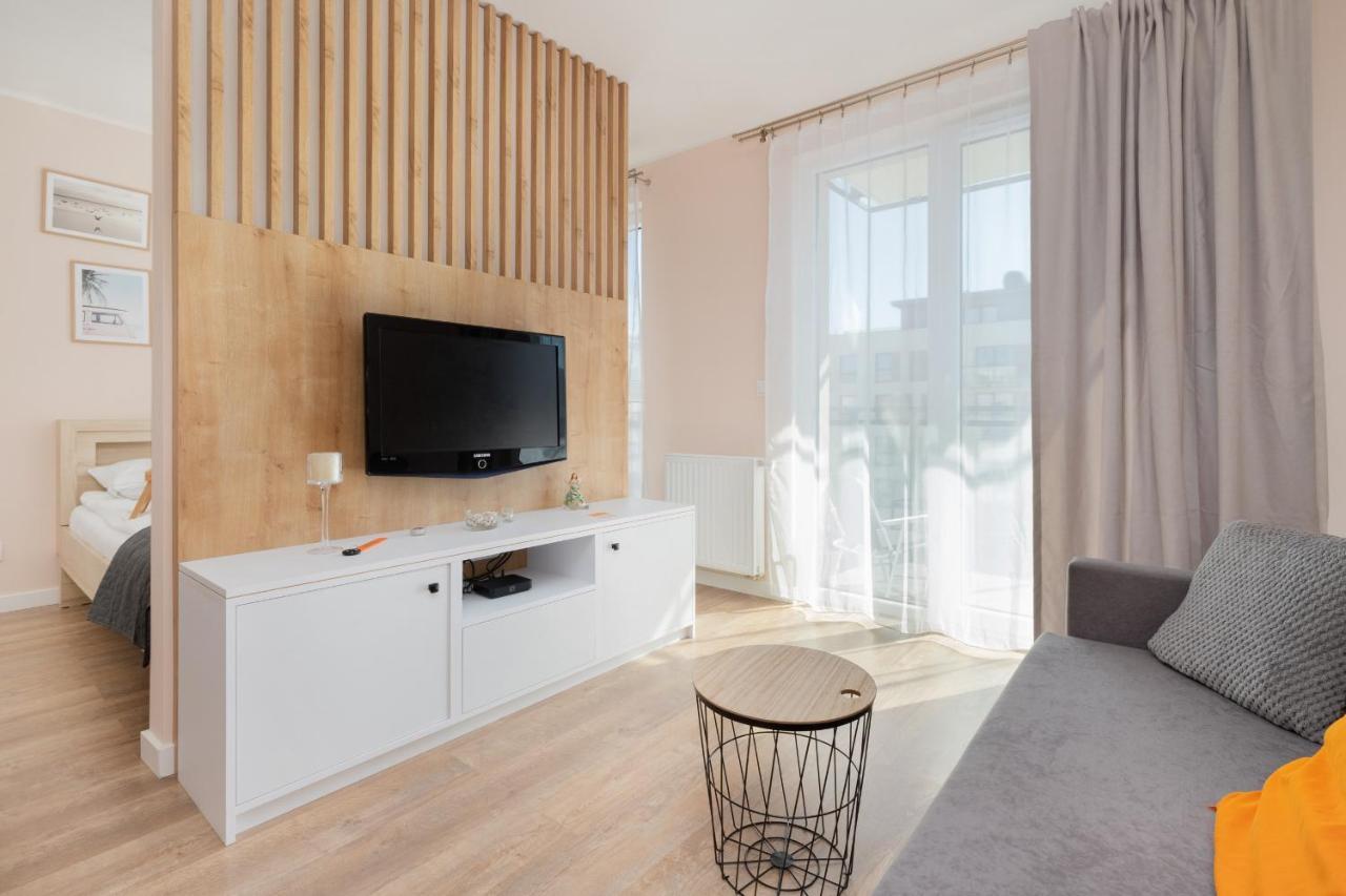 Osiedle Latarnikow Apartment With Parking Gdansk By Noclegi Renters Exterior foto