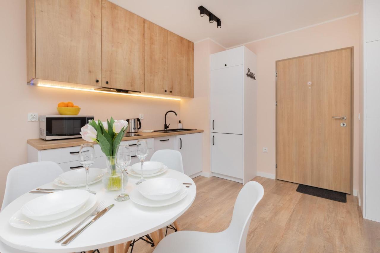 Osiedle Latarnikow Apartment With Parking Gdansk By Noclegi Renters Exterior foto